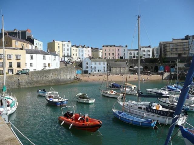Rowan House Bed Breakfast Main House & Self Contained Self Catering Apartment Cymmer Extérieur photo