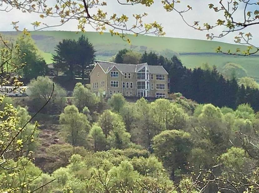 Rowan House Bed Breakfast Main House & Self Contained Self Catering Apartment Cymmer Extérieur photo
